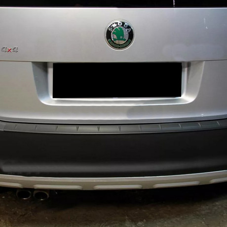 Защитная накладка заднего бампера (текстурный пластик) для Skoda Yeti (2009-2012) купить недорого с доставкой в Волоколамск