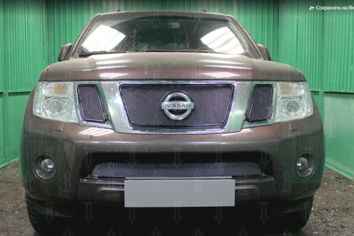 Защита радиатора "PREMIUM" Nissan Pathfinder, Navara (2010-2015) верх, чёрная купить недорого с доставкой в Волоколамск