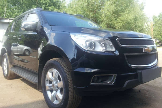 Защита радиатора "Standart" Chevrolet Trailblazer (2012-2015) чёрная купить недорого с доставкой в Волоколамск