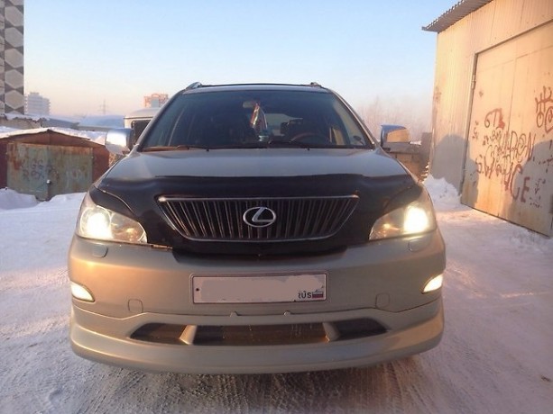 Накладка на передний бампер "Aura" Lexus RX 330 купить недорого с доставкой в Волоколамск