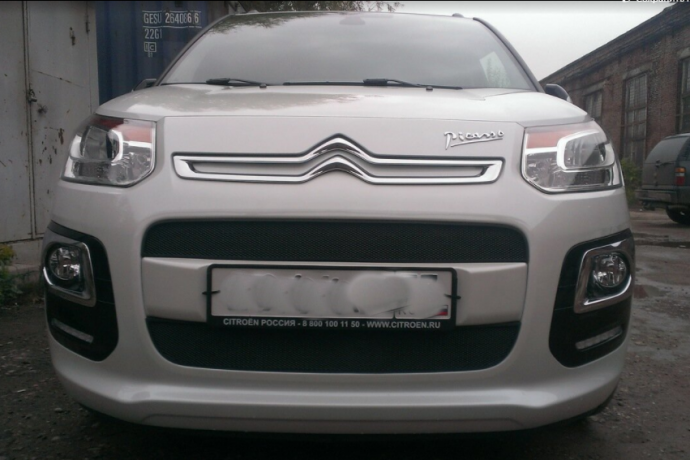 Защита радиатора "Standart" Citroen C3 Picasso (2012-2016) чёрная купить недорого с доставкой в Волоколамск