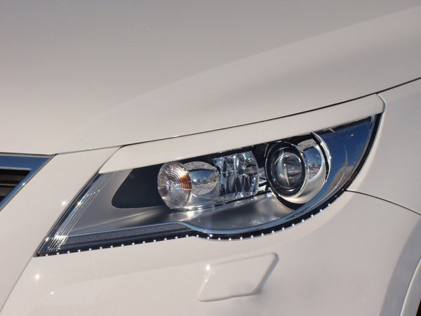 Накладки на фары (реснички) для Volkswagen Tiguan (2007-2010) купить недорого с доставкой в Волоколамск