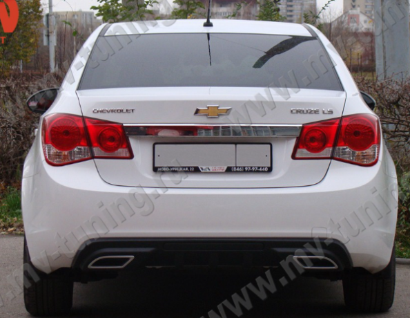 Диффузор заднего бампера var №2 (текстурный пластик) для Chevrolet Cruze (2008-2012) купить недорого с доставкой в Волоколамск
