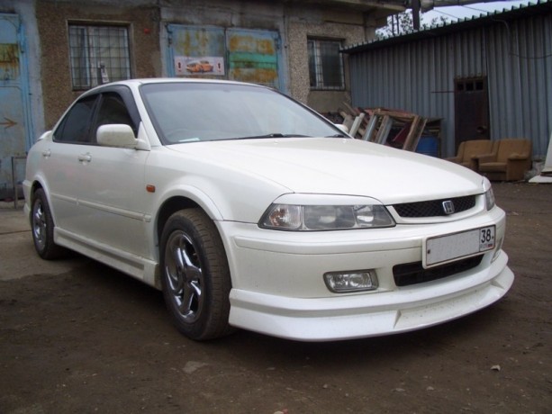 Накладки на фары (реснички) Honda Accord (Кузова CF3, CF4, CF5) купить недорого с доставкой в Волоколамск