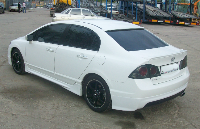 Лип спойлер для Honda Civic 4D (2006-2012) купить недорого с доставкой в Волоколамск