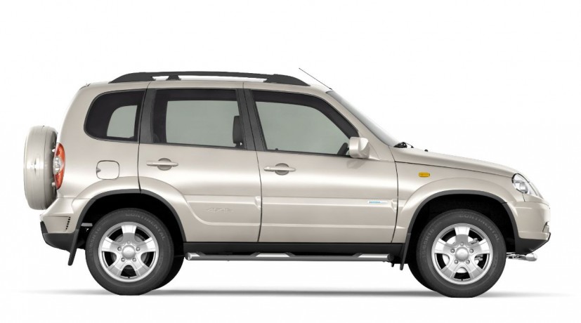 Бокс на запасное колесо крашен "ПТ" Chevrolet Niv@ (2009-2016) купить недорого с доставкой в Волоколамск